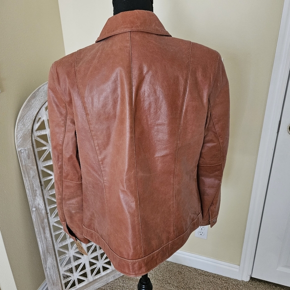 ,VINTAGE Chestnut Leather Jacket - Picture 2 of 8
